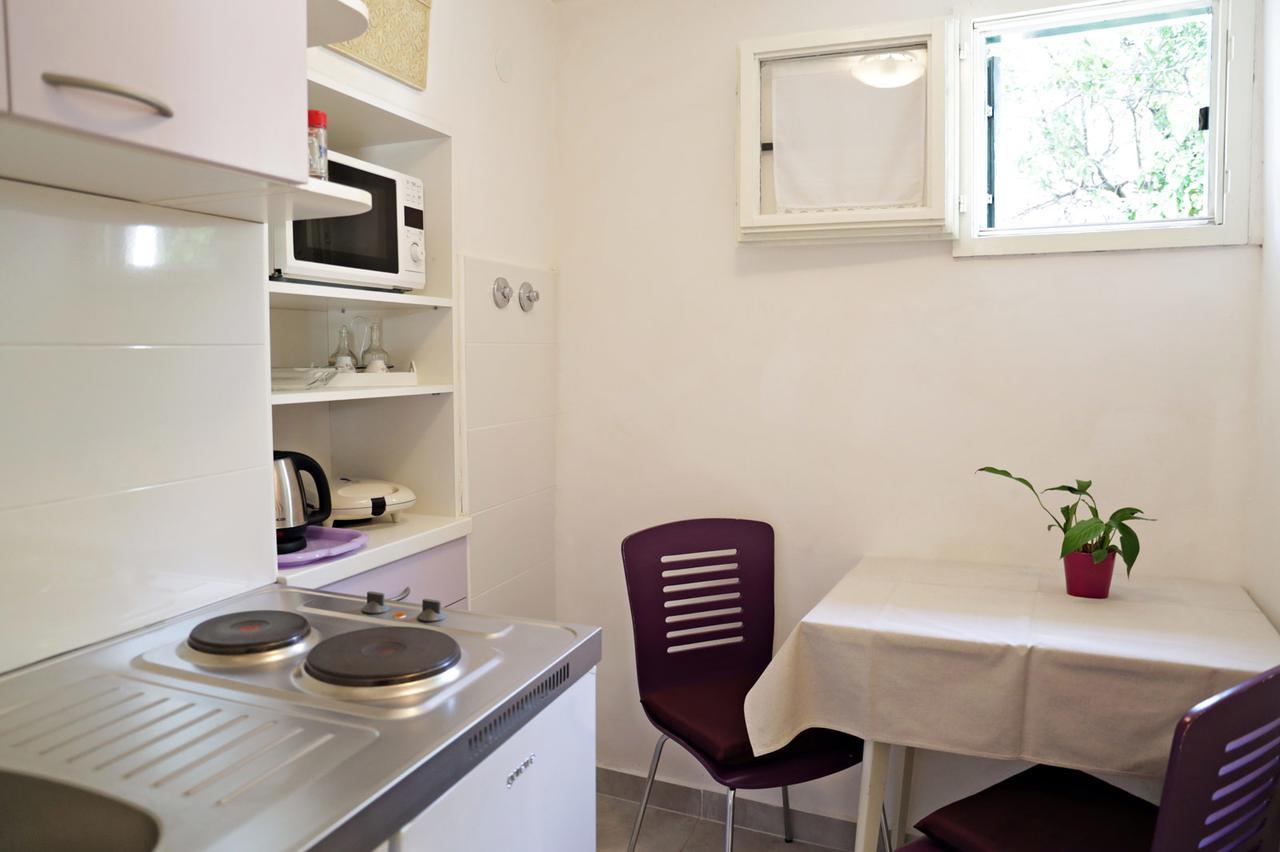Pinta Apartments Lumbarda Ngoại thất bức ảnh